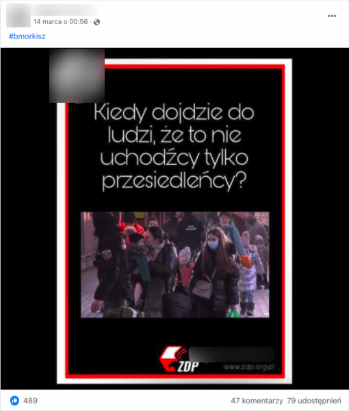 Zrzut ekranu z posta na Facebooku, w którym uchodźców nazwano „przesiedleńcami”.