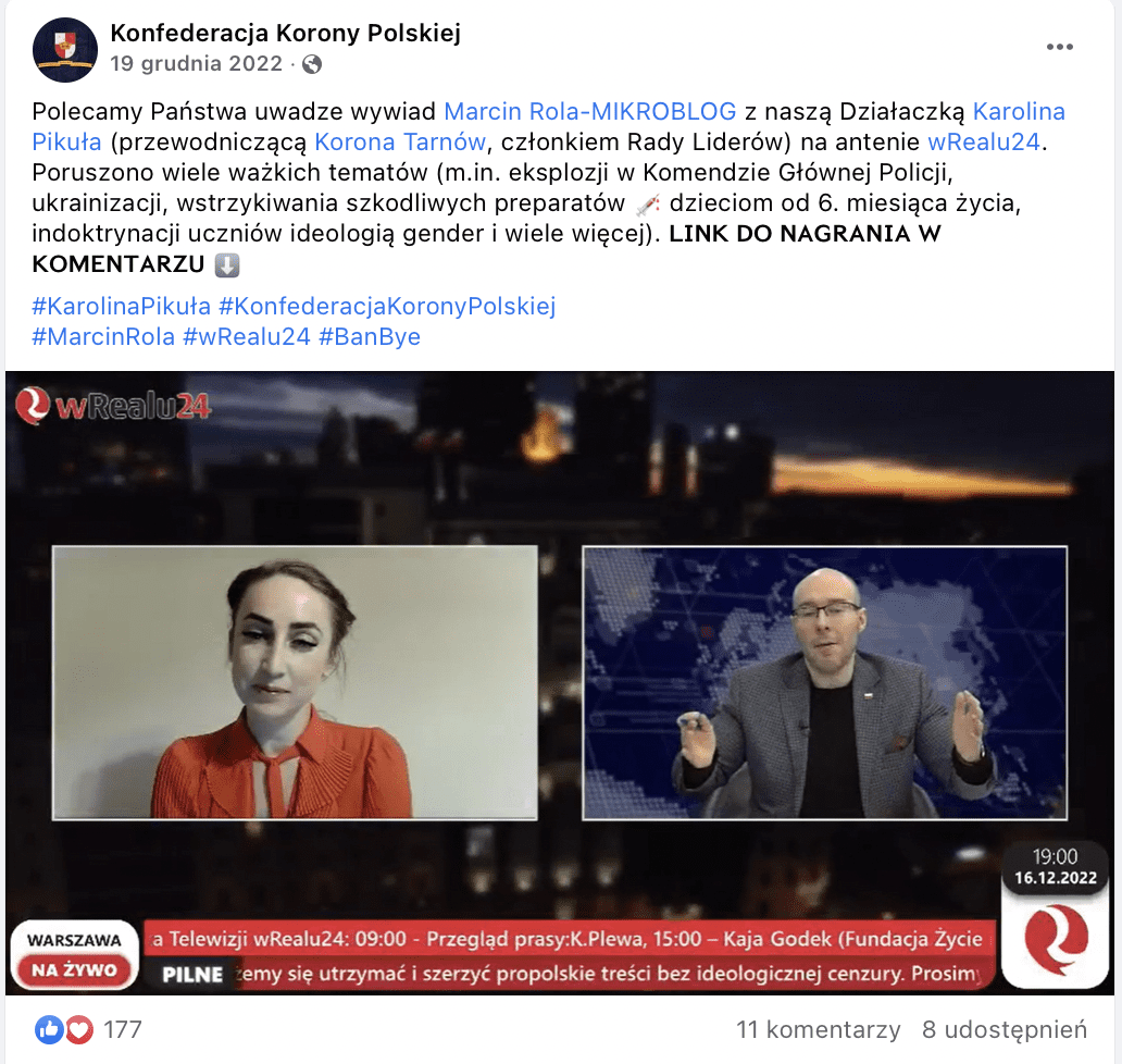 Zrzut ekranu z Facebooka. Na zdjęciu widzimy kobietę w czerwonej bluzce i mężczyznę w telewizyjnym studiu ubranego w marynarkę.