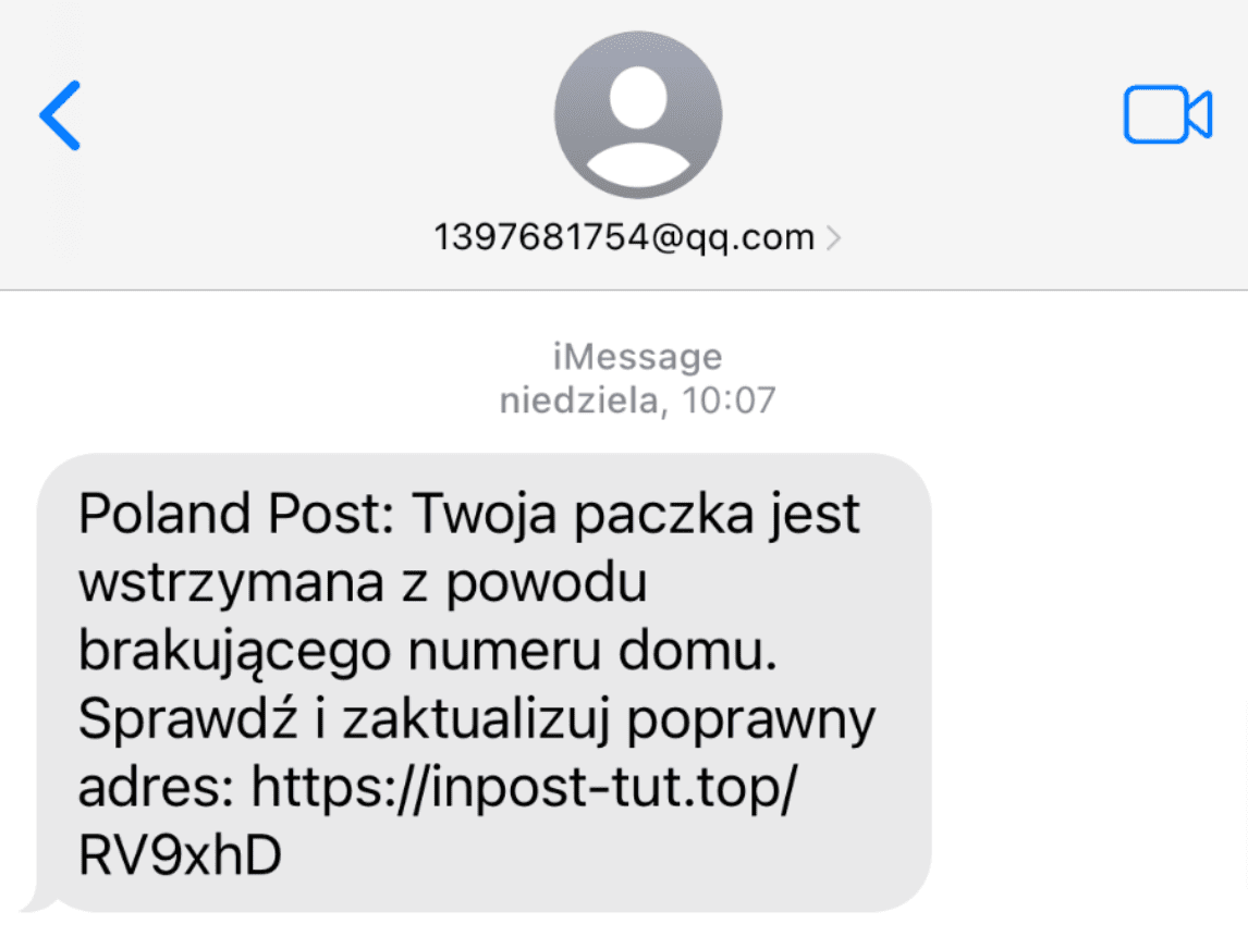 Przykładowy SMS wysłany przez oszustów.