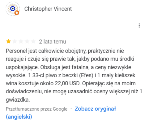 Zrzut ekranu jednej z recenzji, w której gangster wyraził się negatywnie na temat obsługi w tureckim lokalu.